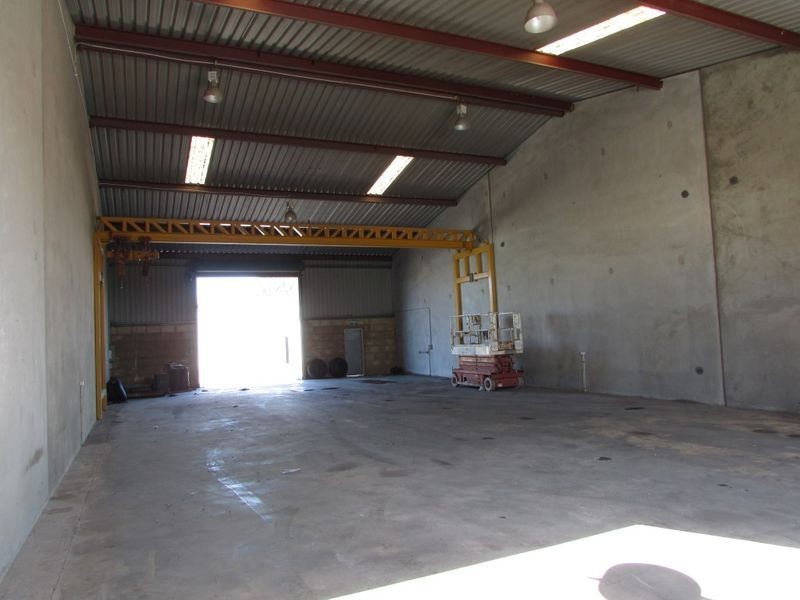 4 / 12 Avery Street, Neerabup WA 6031