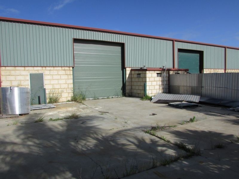 4 / 12 Avery Street, Neerabup WA 6031