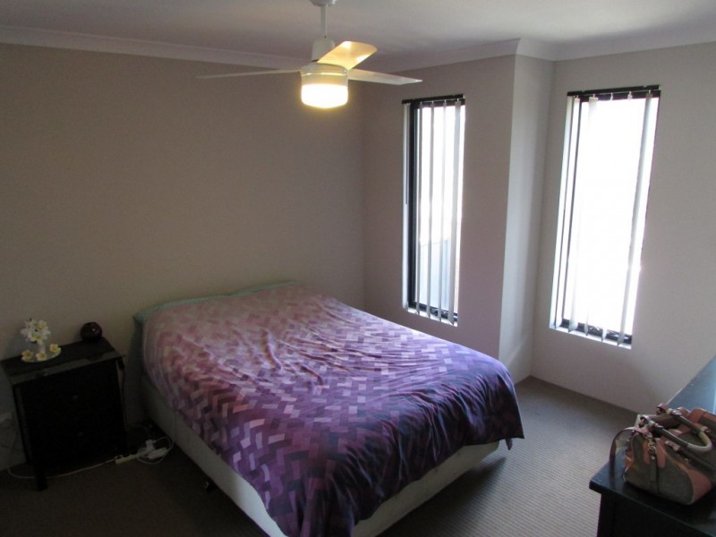 39 Cuddlepie Turn, Banksia Grove WA 6031