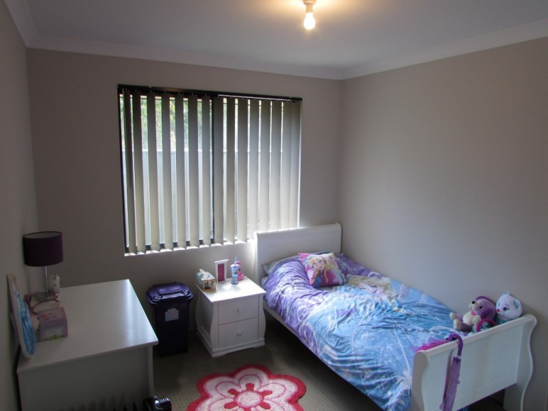 39 Cuddlepie Turn, Banksia Grove WA 6031