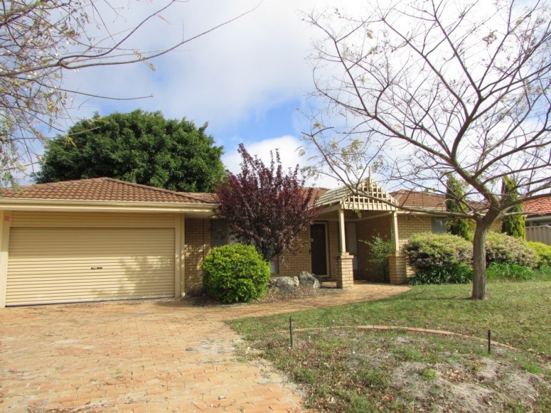 29 Jefferson Drive, Marangaroo WA 6064