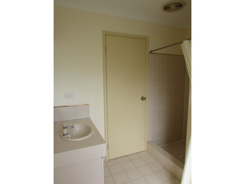 29 Jefferson Drive, Marangaroo WA 6064