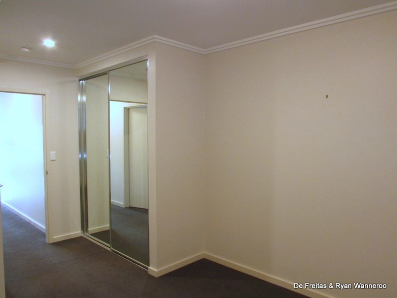 2/33 Blythe Avenue, Yokine WA 6060