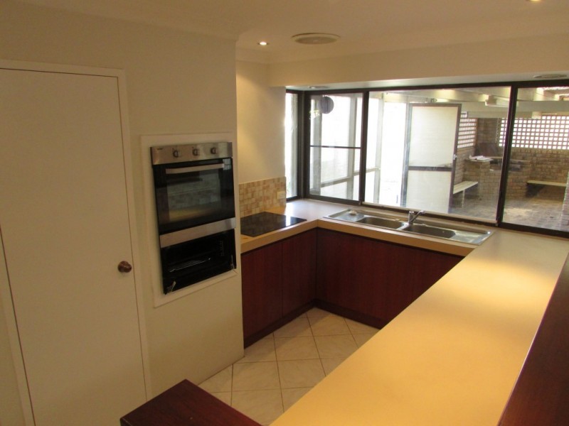 63 Scaphella Avenue, Mullaloo WA 6027