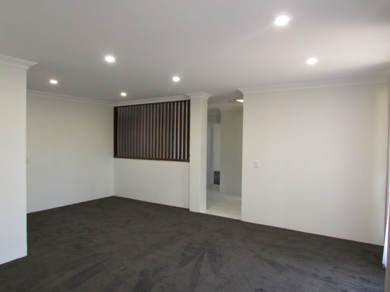 63 Scaphella Avenue, Mullaloo WA 6027