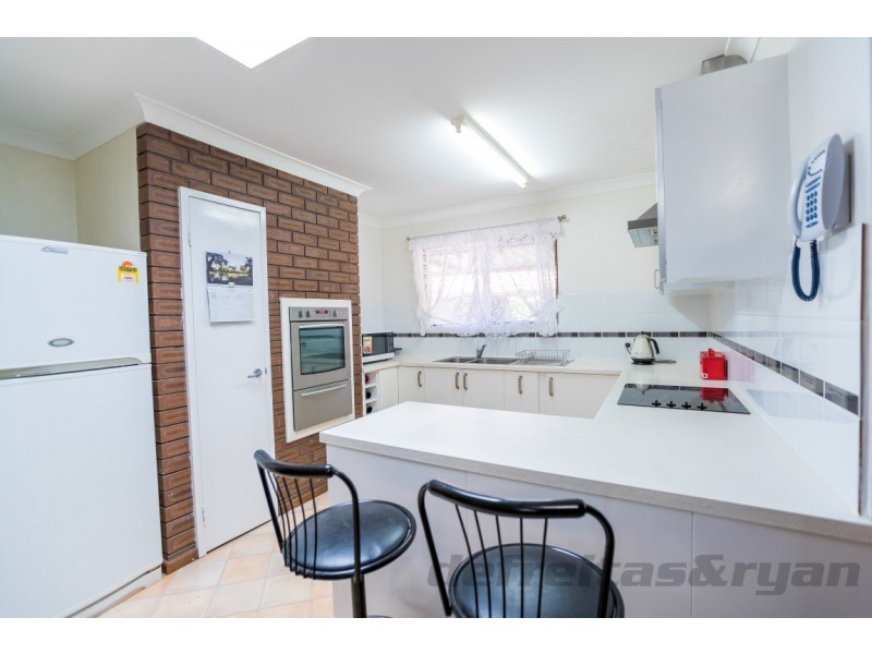 16 Aminya Avenue, Wanneroo WA 6065