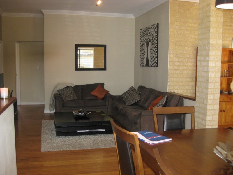 23 Lotherton Way, Hocking WA 6065