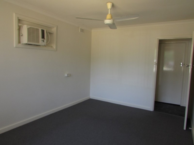 14 Bradley Way, Lockridge WA 6054