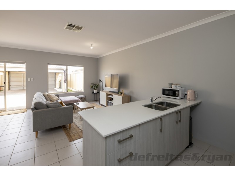 69 Exmouth Drive, Butler WA 6036