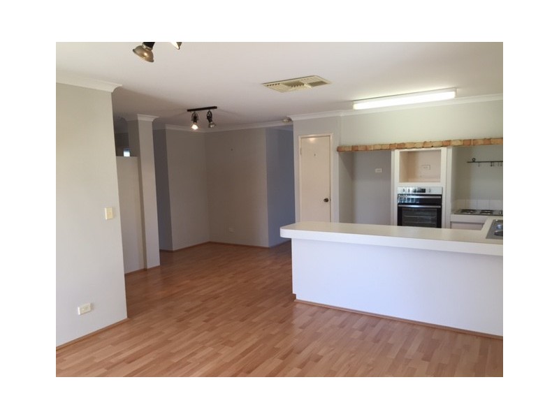 34 Belvoir Place, Ballajura WA 6066