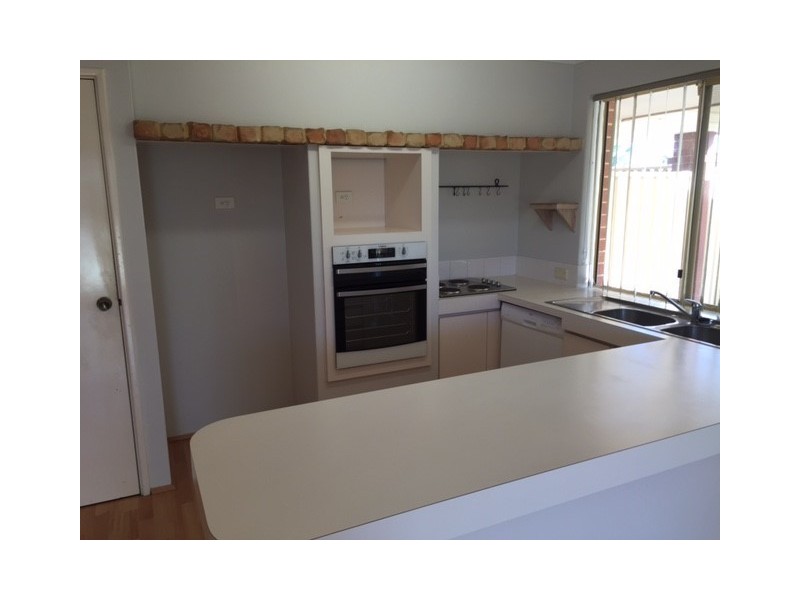 34 Belvoir Place, Ballajura WA 6066