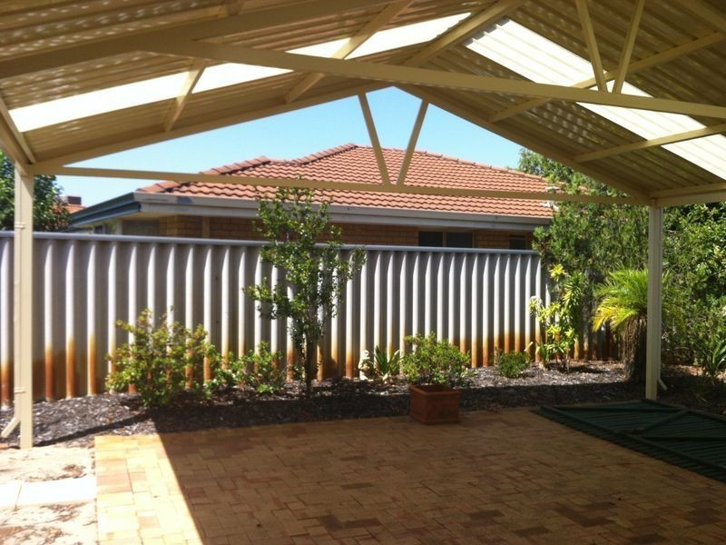 34 Belvoir Place, Ballajura WA 6066