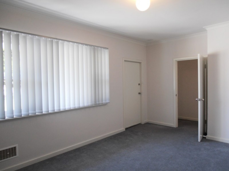 5 Halland Way, Westminster WA 6061