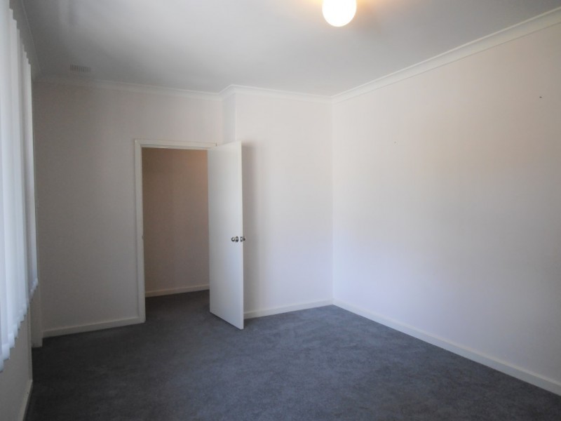 5 Halland Way, Westminster WA 6061