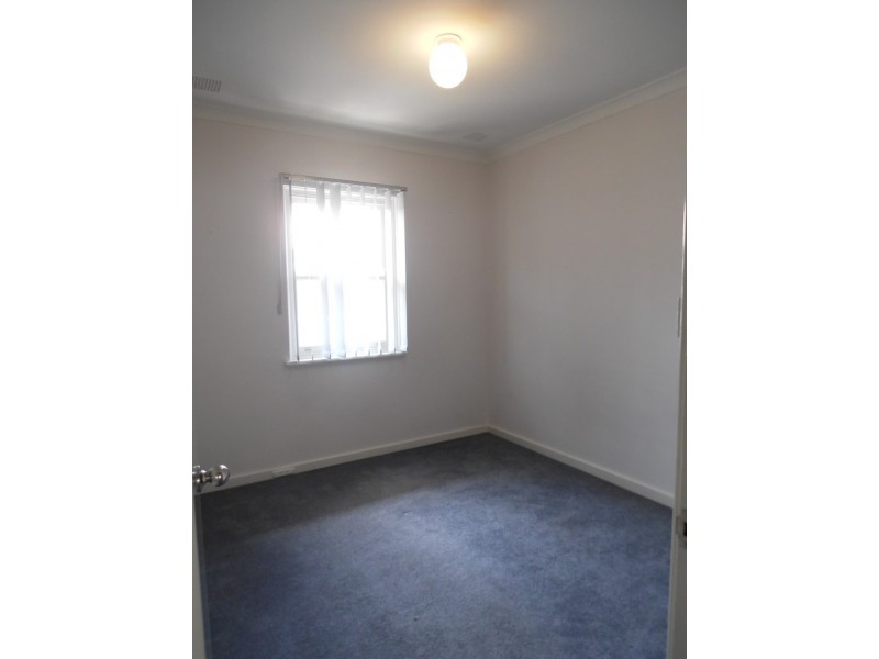 5 Halland Way, Westminster WA 6061