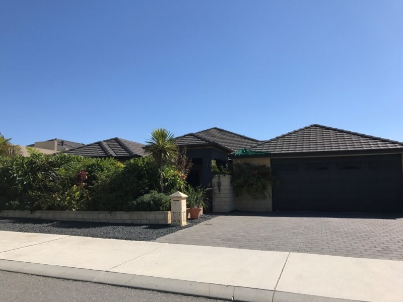 31 Moscow Retreat, Hocking WA 6065