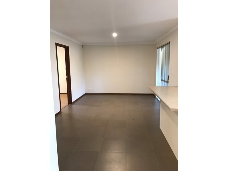 47 Gleddon Way, Hillarys WA 6025