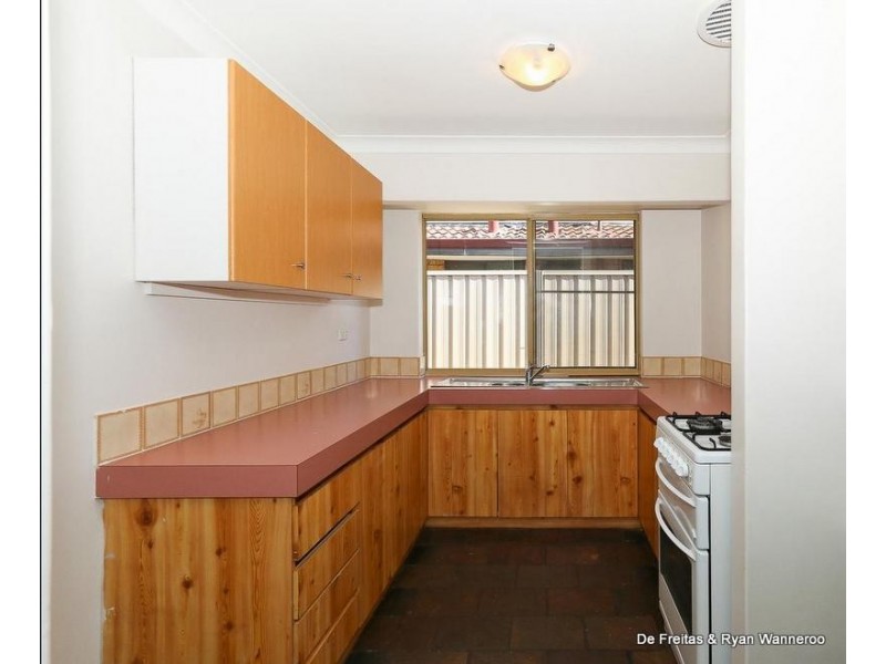 84 Greenfields Circle, Hocking WA 6065