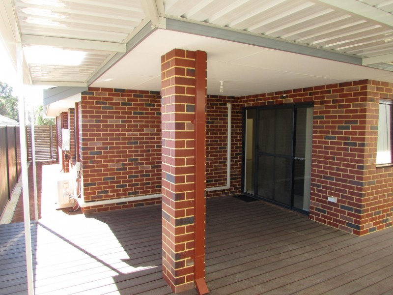 77 Boomerang Loop, Banksia Grove WA 6031