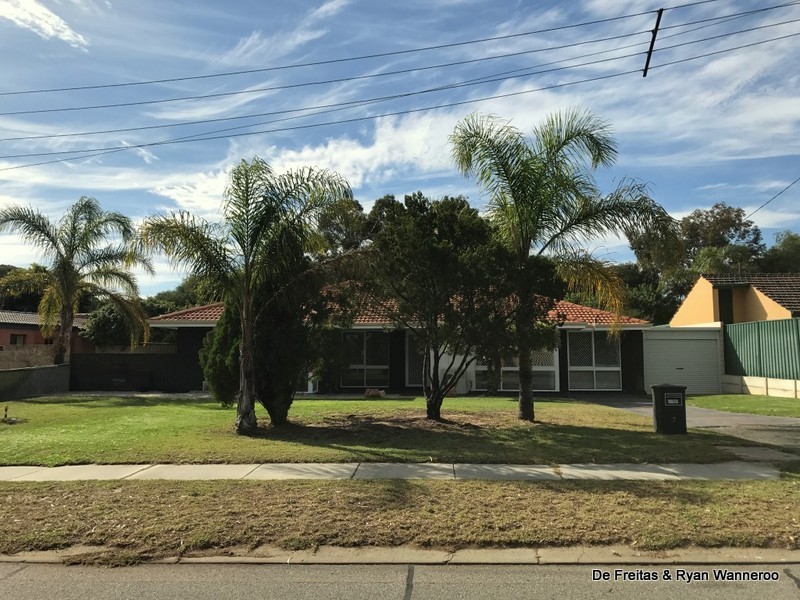 7 Nash Street, Hillarys WA 6025