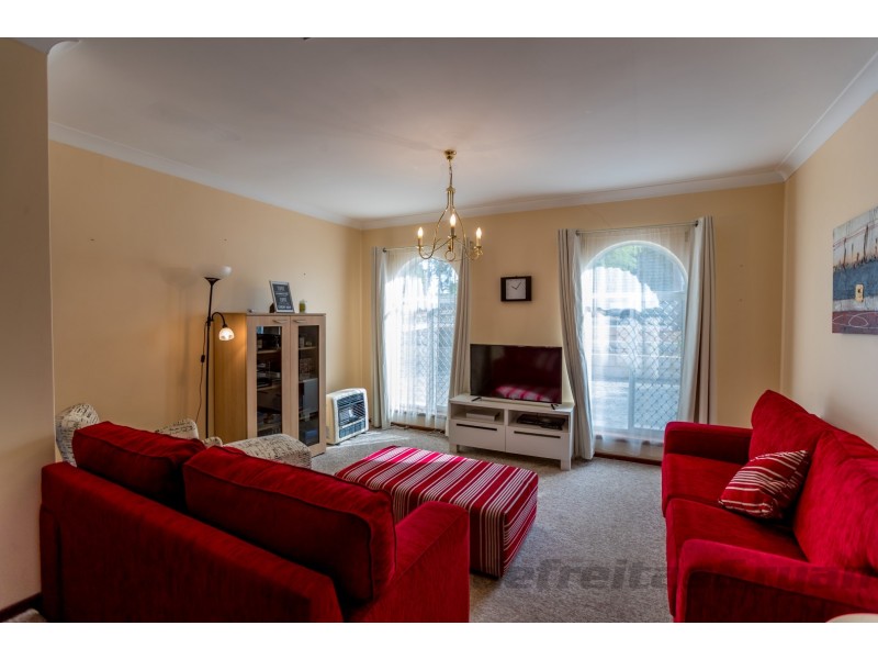 4 Cooma Street, Wanneroo WA 6065