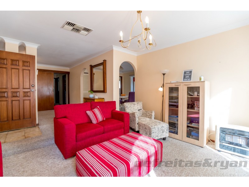 4 Cooma Street, Wanneroo WA 6065