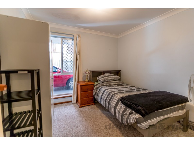 4 Cooma Street, Wanneroo WA 6065