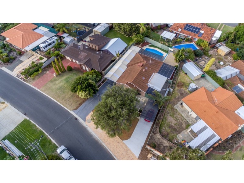 4 Cooma Street, Wanneroo WA 6065