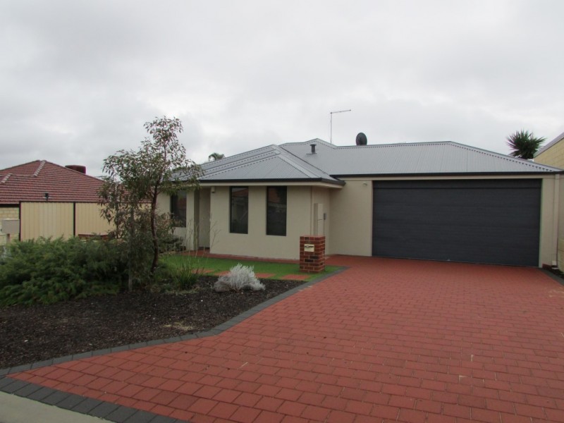 5A Findon Crescent, Westminster WA 6061
