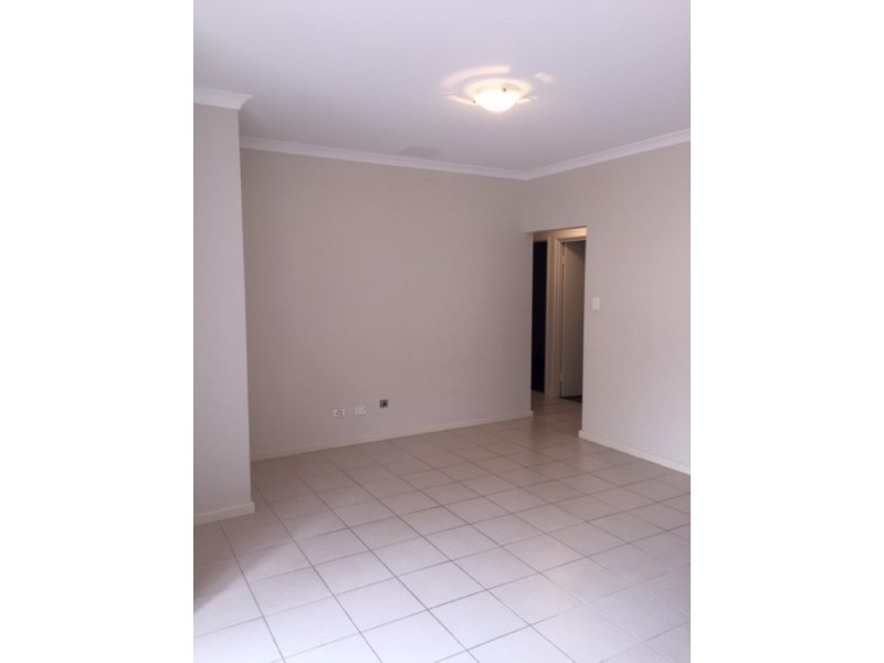 5A Findon Crescent, Westminster WA 6061