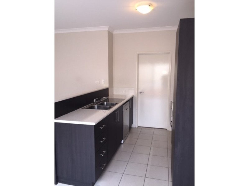 5A Findon Crescent, Westminster WA 6061