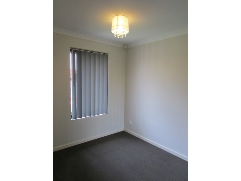 5A Findon Crescent, Westminster WA 6061