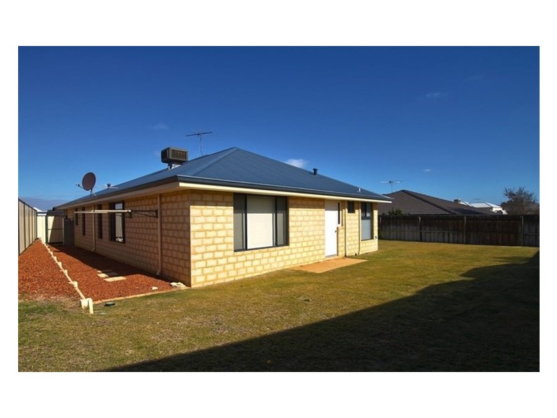 10 Turnwood Vista, Wanneroo WA 6065