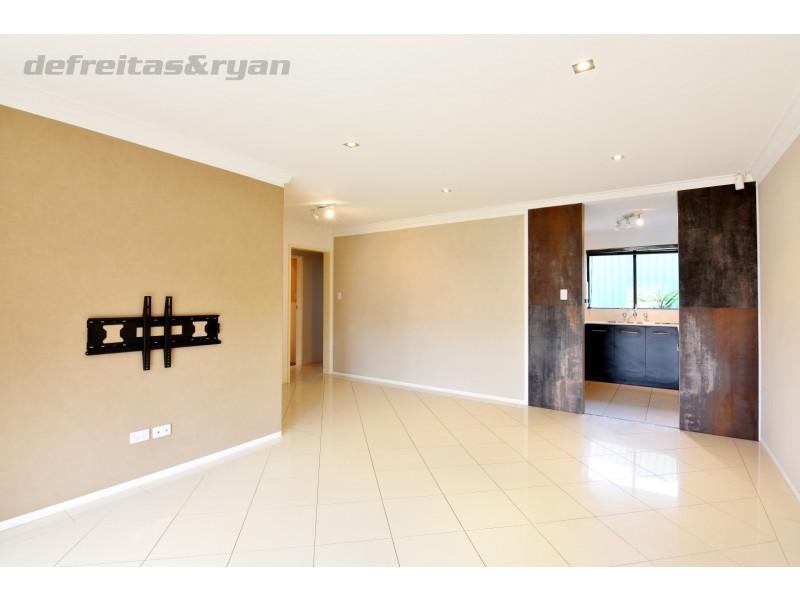 4/215 Royal Street, Yokine WA 6060