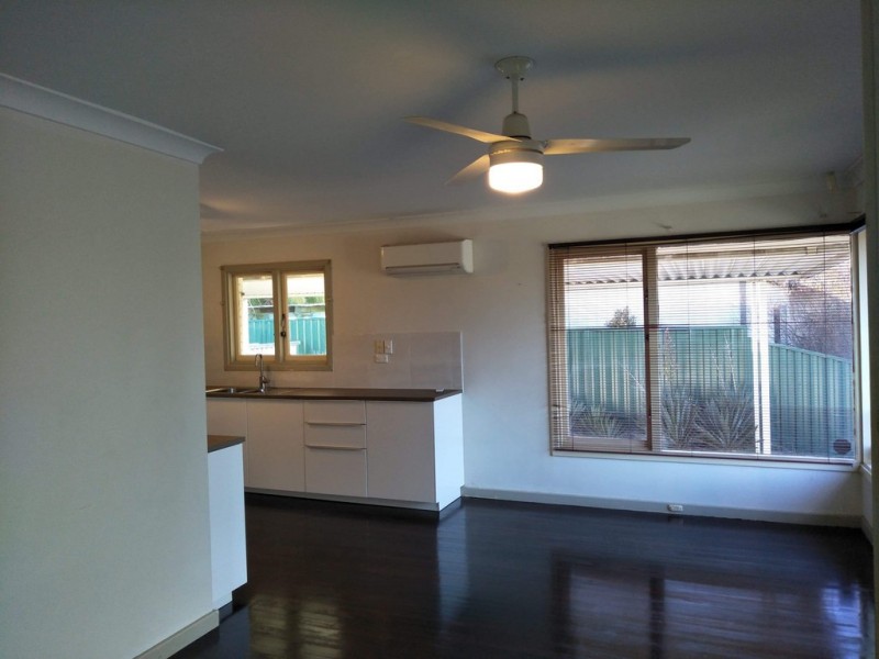 45 Montrose Avenue, Girrawheen WA 6064