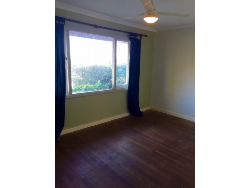 45 Montrose Avenue, Girrawheen WA 6064