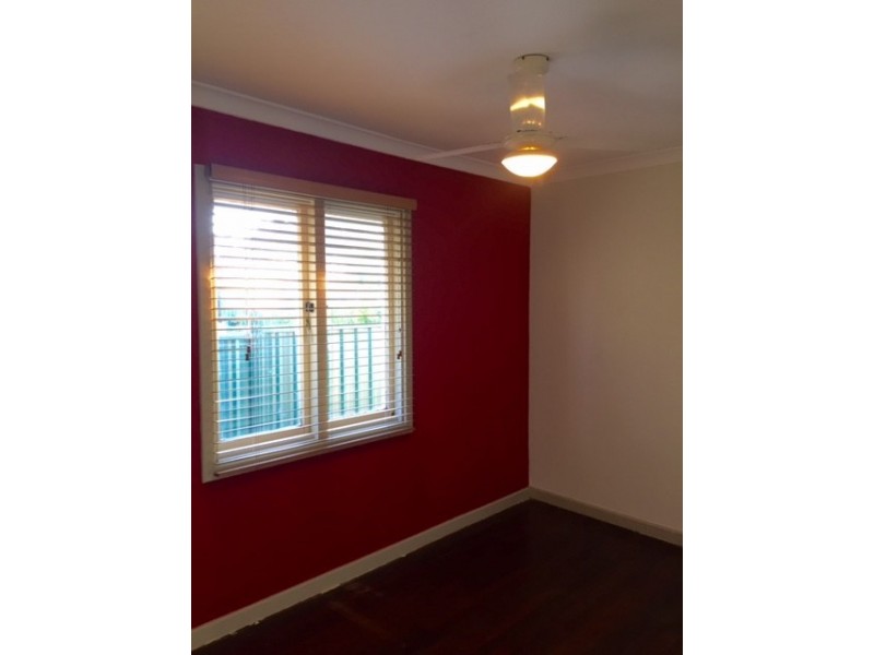 45 Montrose Avenue, Girrawheen WA 6064