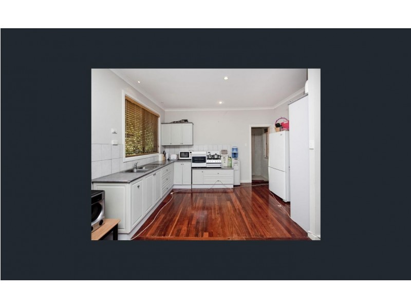 9 Bradley Way, Lockridge WA 6054