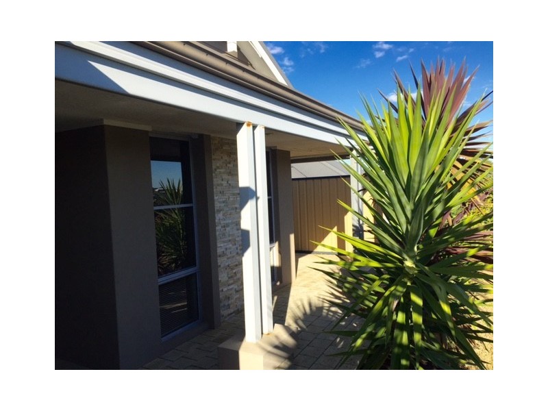 23 Jaeger Bend, Tapping WA 6065