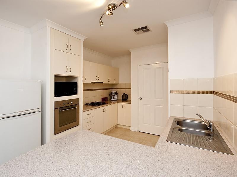 3B Eastdene Circle, Nollamara WA 6061