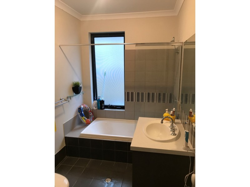 18 Melbourne Loop, Clarkson WA 6030