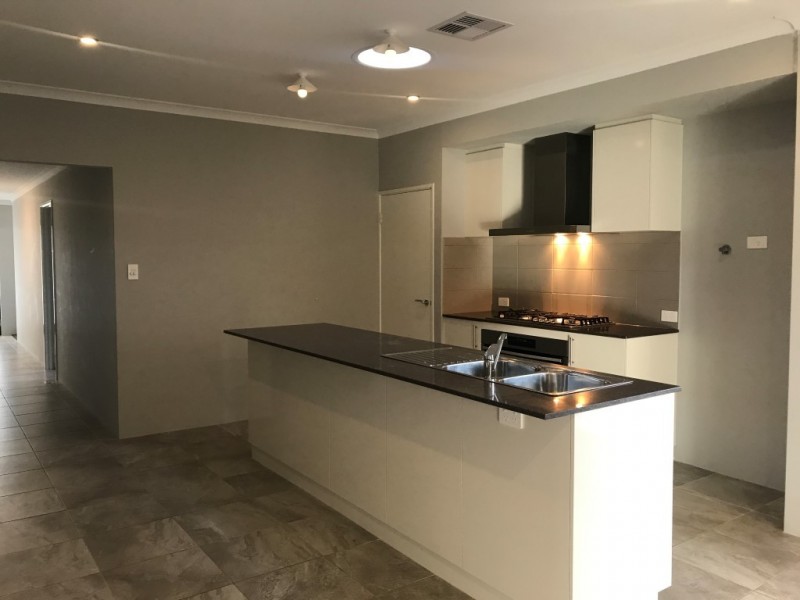 7 Gailey Way, Aveley WA 6069