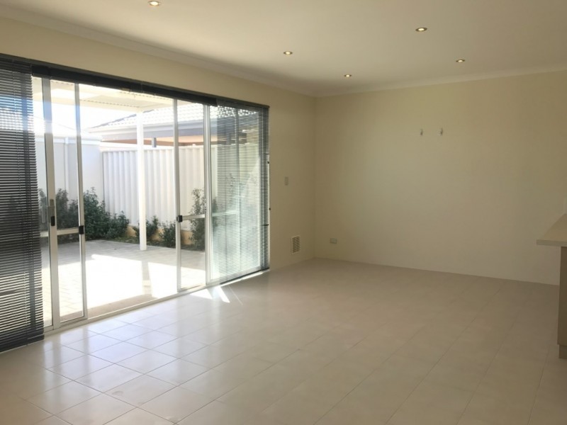 21 Ballymote Gardens, Ridgewood WA 6030