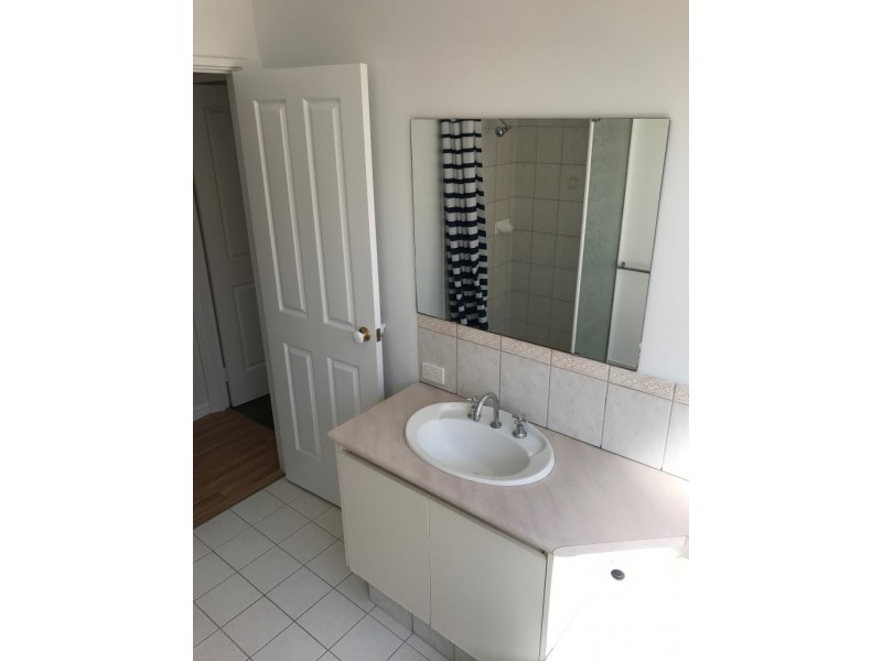 30 Fenchurch Street, Alexander Heights WA 6064