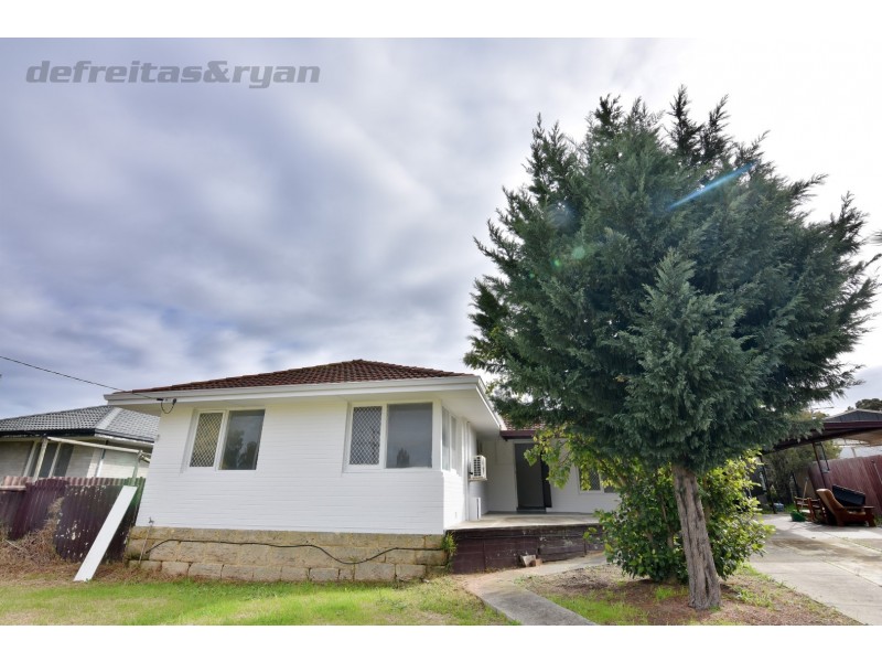 55 Nanovich Avenue, Girrawheen WA 6064