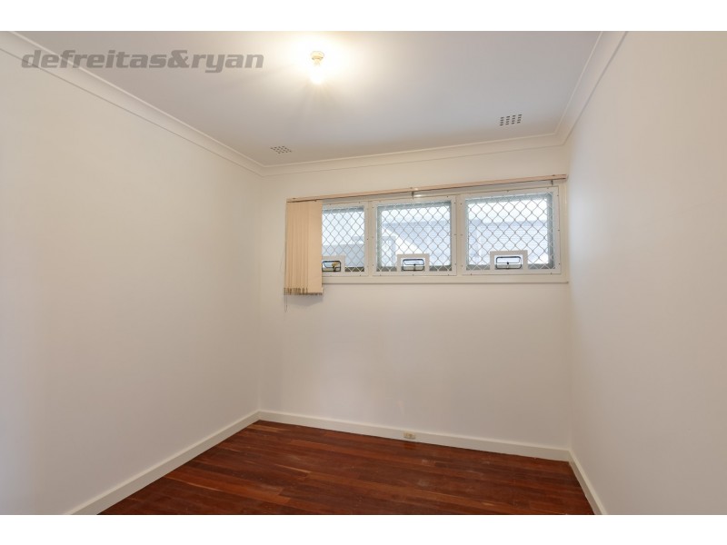 55 Nanovich Avenue, Girrawheen WA 6064