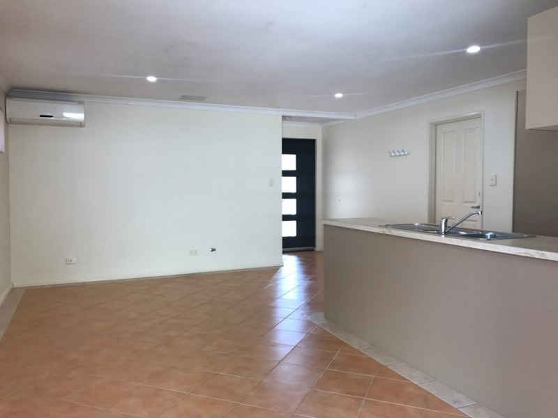 10C Nanson Way, Nollamara WA 6061