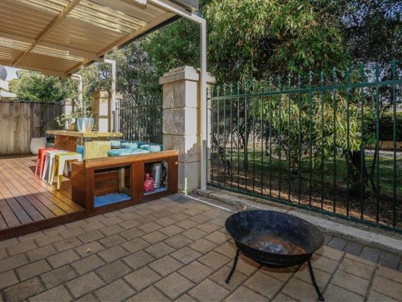 11 The Fairways, The Vines WA 6069