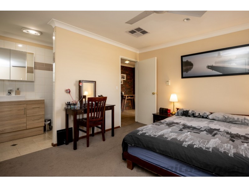 24 Skiff Way, Heathridge WA 6027