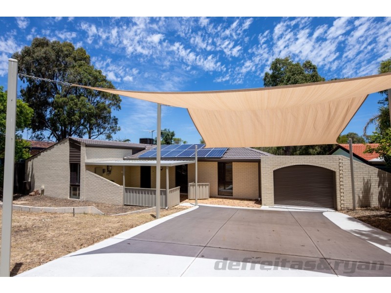 24 Skiff Way, Heathridge WA 6027